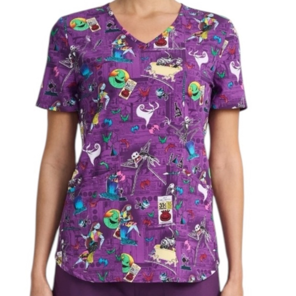 NWT Disney Womens The Nightmare Before Christmas V Neck Print Scrub Top​ size L